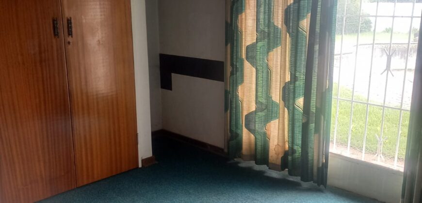 Three bedrooms house Sunward Park