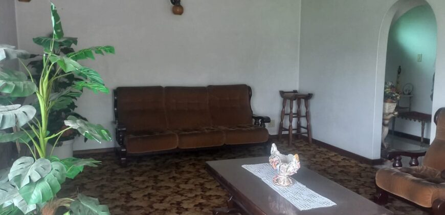 Three bedrooms house Sunward Park