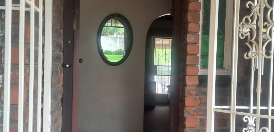 Three bedrooms house Sunward Park
