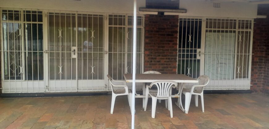 Three bedrooms house Sunward Park