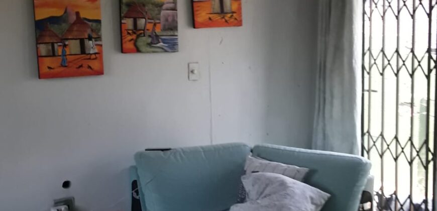 Three bedroom house in Alexandra phase 2