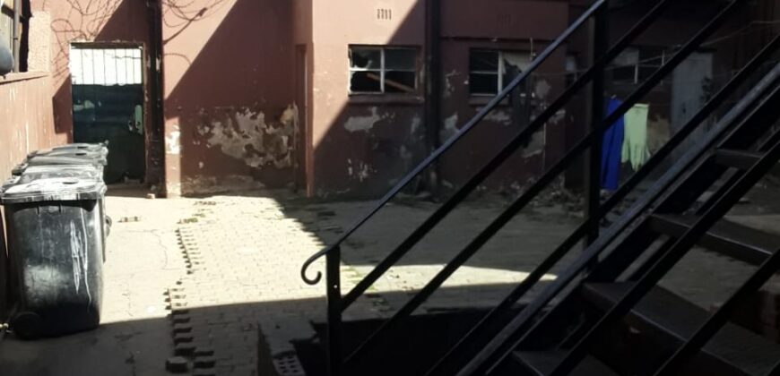 Building in Central Germiston for SALE