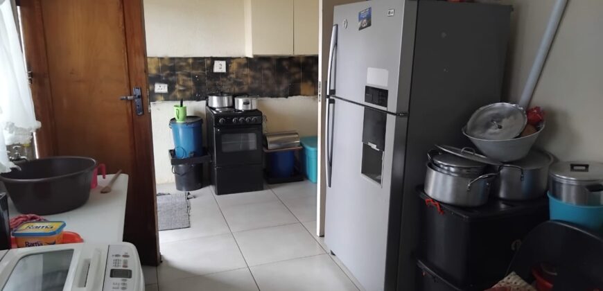 Three bedroom house in Vosloorus EXT 2