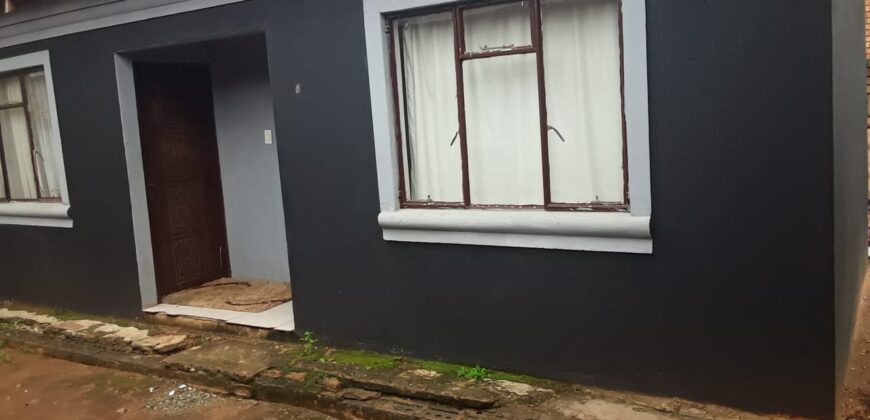 Two Bedroom House in Vosloorus EXT 8 For Sale