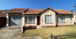 Three  Stunning Bedroom Cluster House in Glenhurst Complex