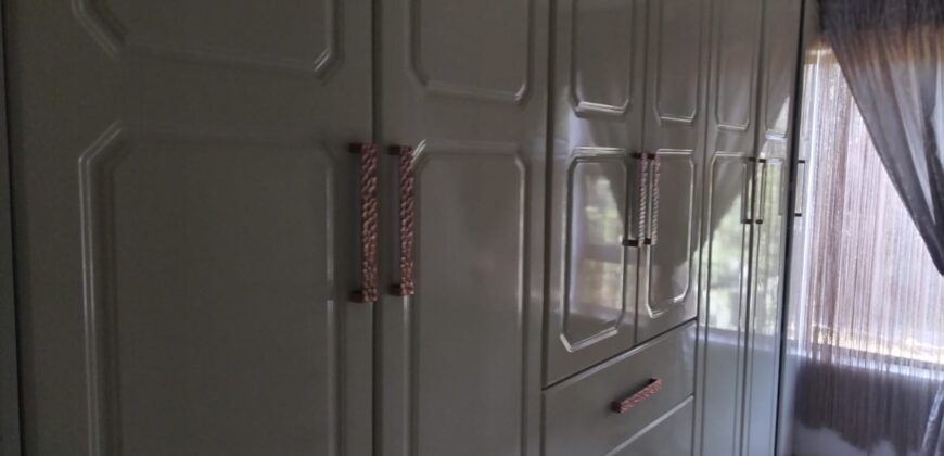 Three bedrooms house in Naturena