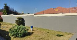 Three bedrooms house in Naturena