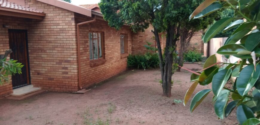 3 Bedroom House for Sale in Spruit View