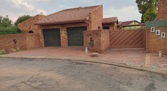 3 Bedroom House for Sale in Spruit View