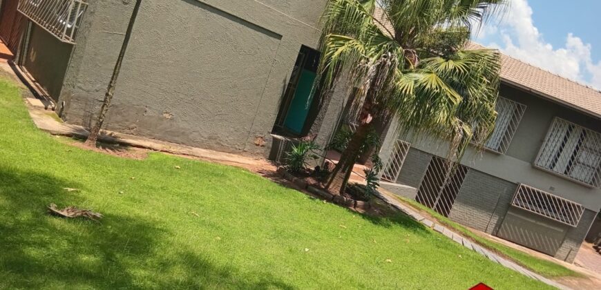 Three bedroom house in Bramley View