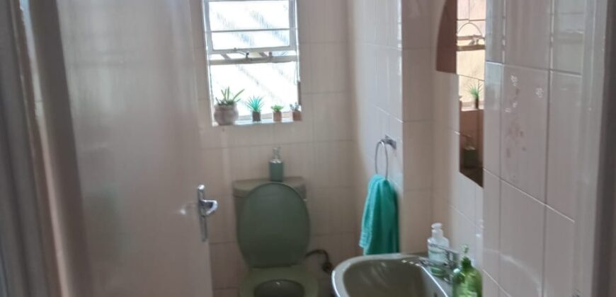 Three bedroom house in Bramley View