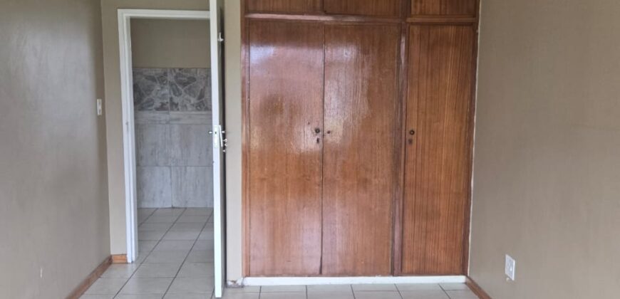 Two Bedroom Duplex Unit – Lyndhurst