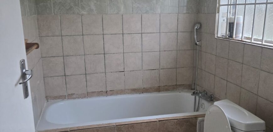 Two Bedroom Duplex Unit – Lyndhurst