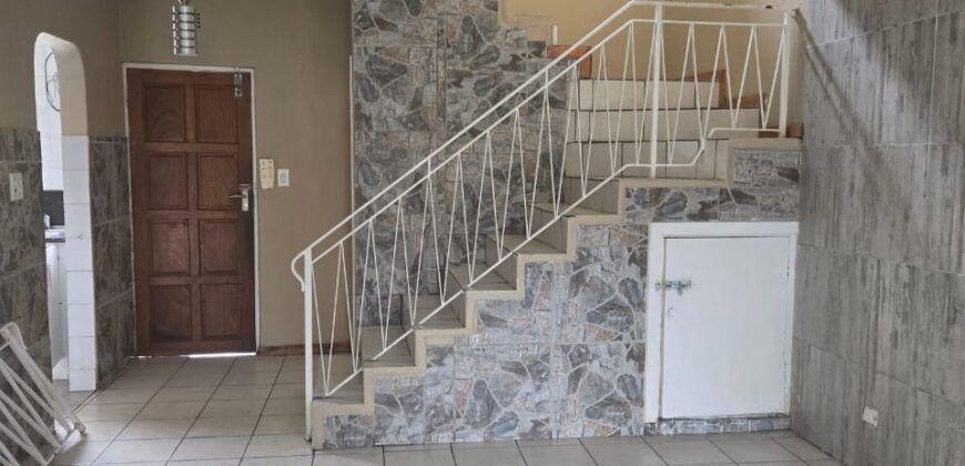 Two Bedroom Duplex Unit – Lyndhurst