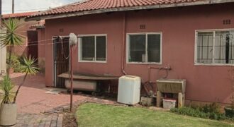 2-Bedroom House in East Bank, Alexandra