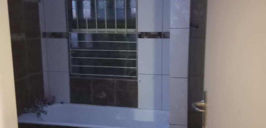 3 Bedroom House for Sale -Kew