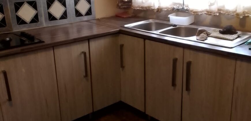 3 Bedroom House Gardens, Katlehong