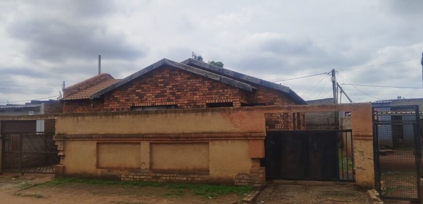 Affordable 2-Bedroom Home for Sale in Orange Farm