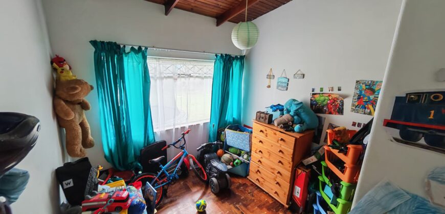 Modern 2-Bedroom Apartment for Sale in Florida