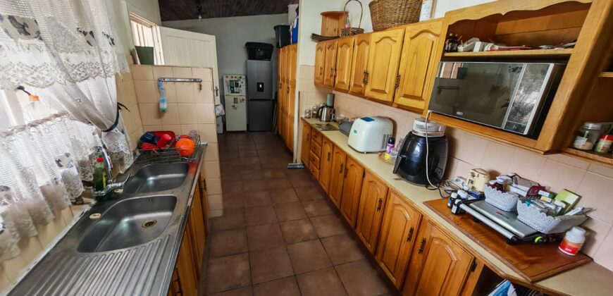 Modern 2-Bedroom Apartment for Sale in Florida