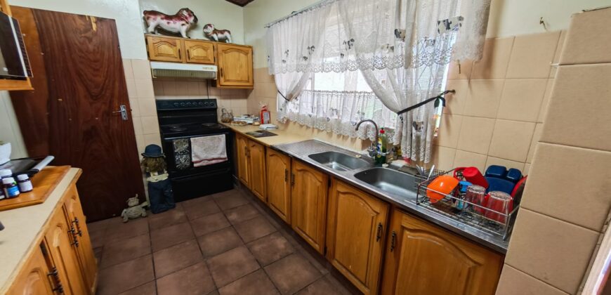 Modern 2-Bedroom Apartment for Sale in Florida