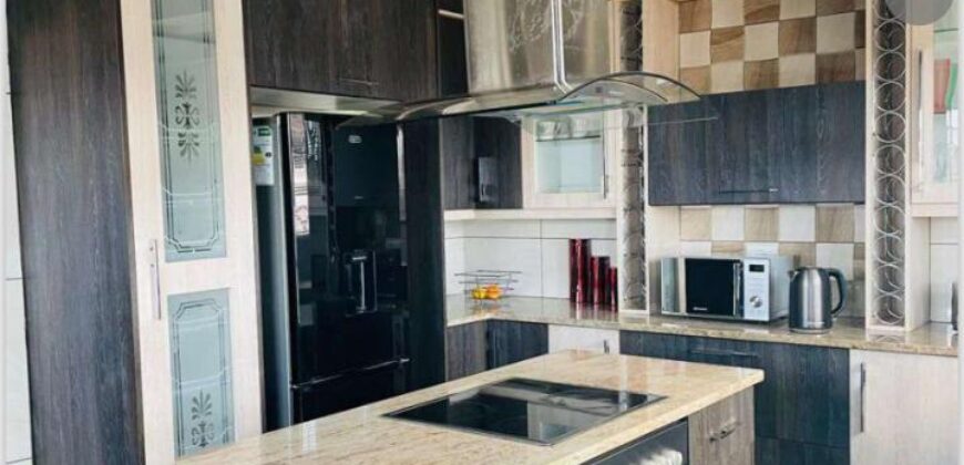 Modern Lakeside Home for Sale